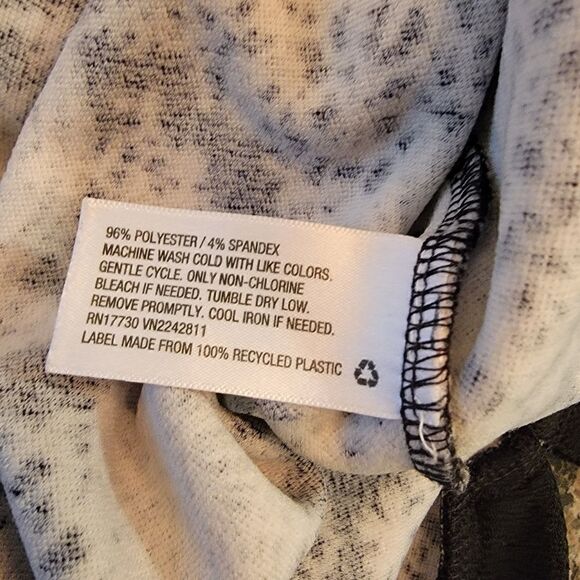 Xhilaration tunic geometric black white size X-Small - Picture 5 of 5